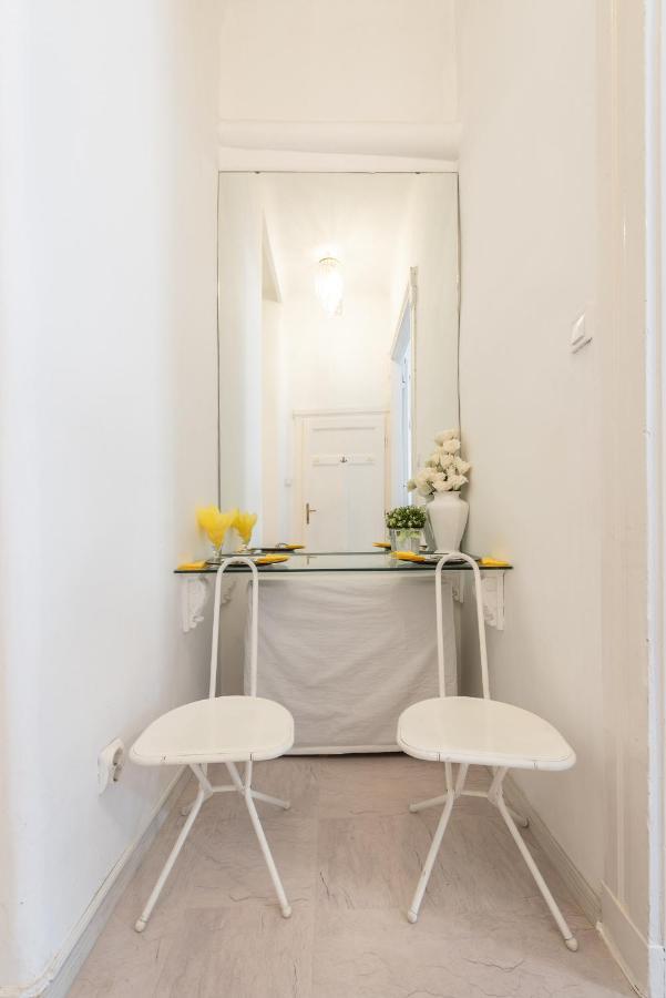 Lejlighed Vintage Elegance Mostcentralapt !vaci Street! *