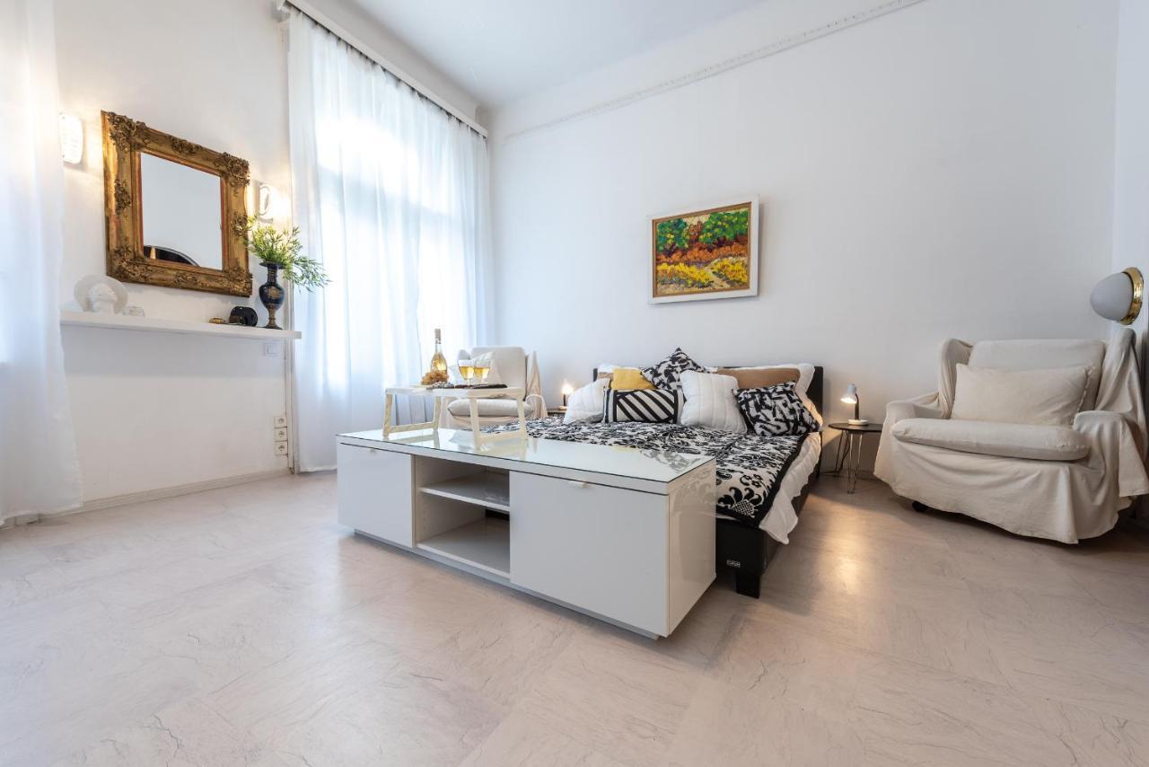 Apartment Vintage Elegance Mostcentralapt !vaci Street! Budapest